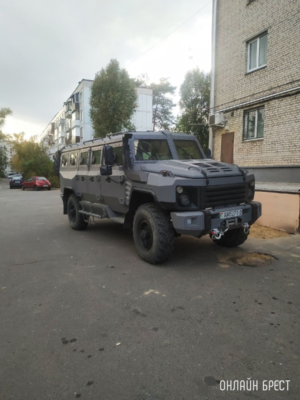 Вот такую технику удалось увидеть в Бресте. Как вам такой агрегат?