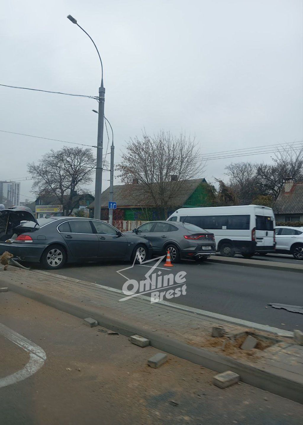 Читатель: возле Кобринского моста в Бресте произошло ДТП