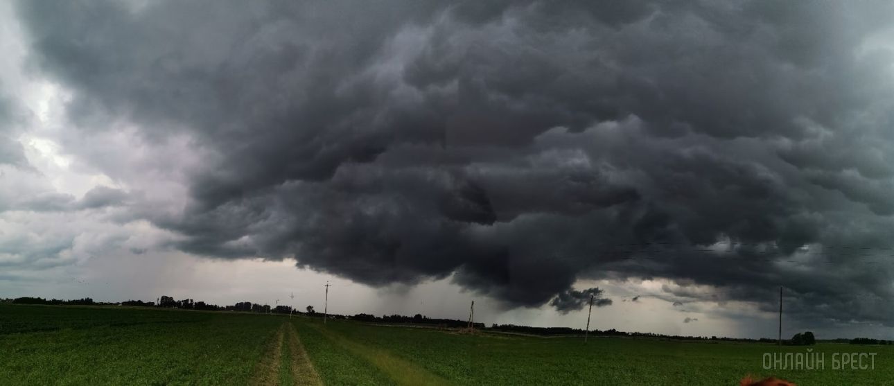 Посмотрите, какое вчера было небо под Жабинкой