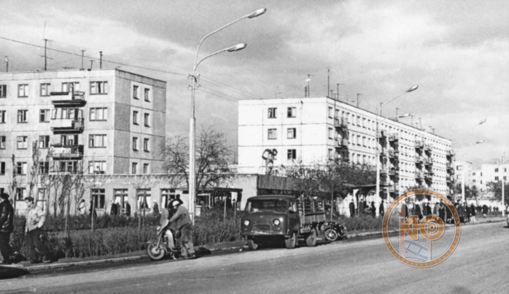 Брест, жилые дома напротив Брестского коврового и чулочного комбинатов на улице Заводской (ныне ул. Я. Купалы). Фото 1970 г