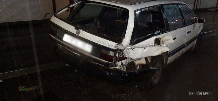 Читатель: Ночью в Бресте на ул.Карьерной произошло ДТП