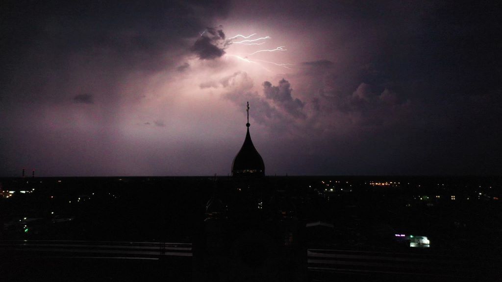 Молнии в Бресте этой ночью