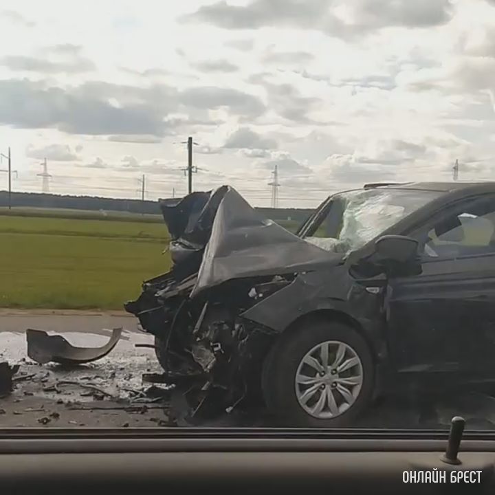 Серьёзная авария случилась в Брестской области в Березовском районе