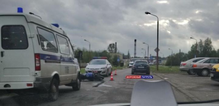 В Бресте на ул. Ясеневой произошло ДТП с участием мотоциклиста