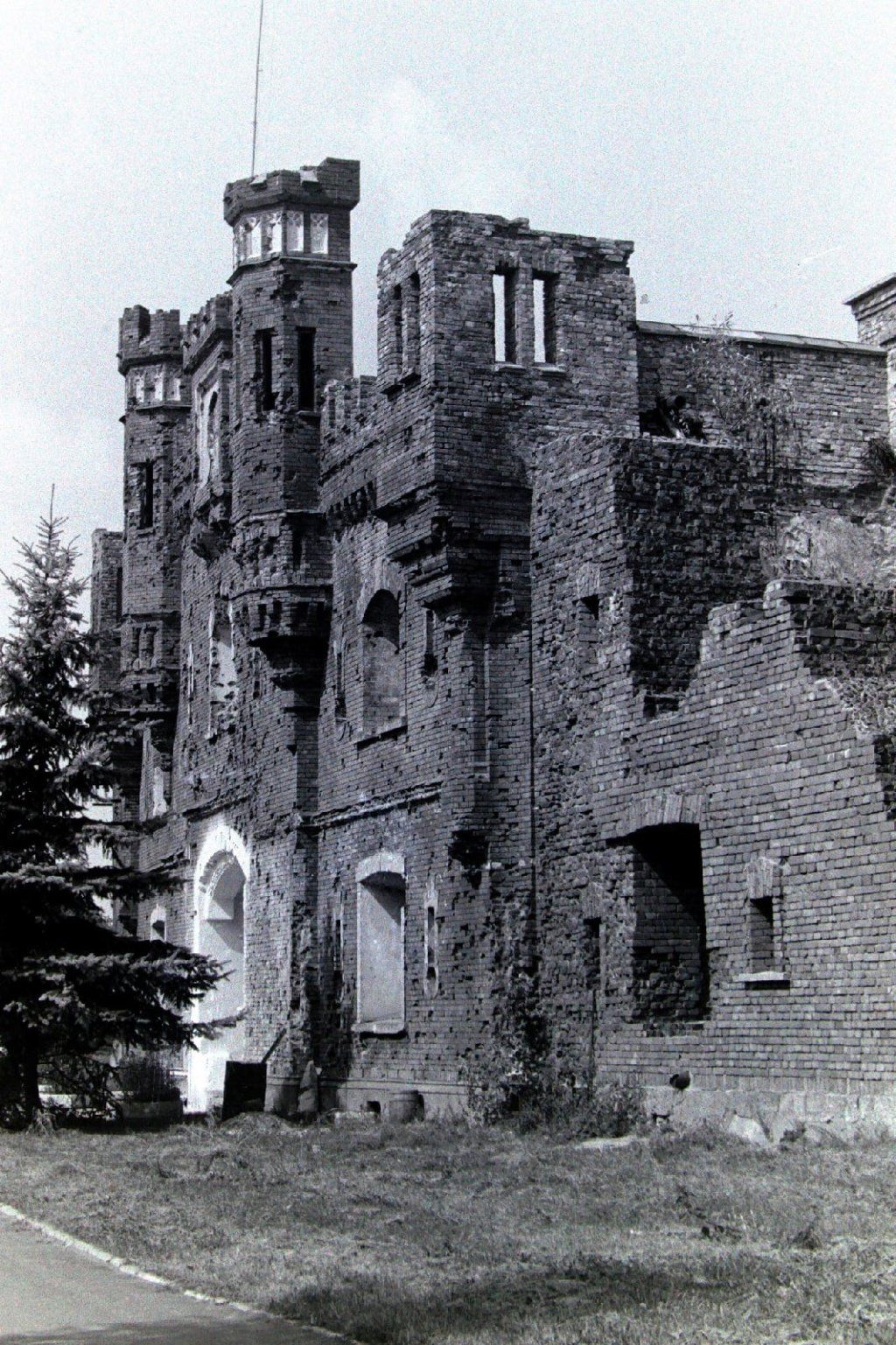 Брестская крепость, 1982 год