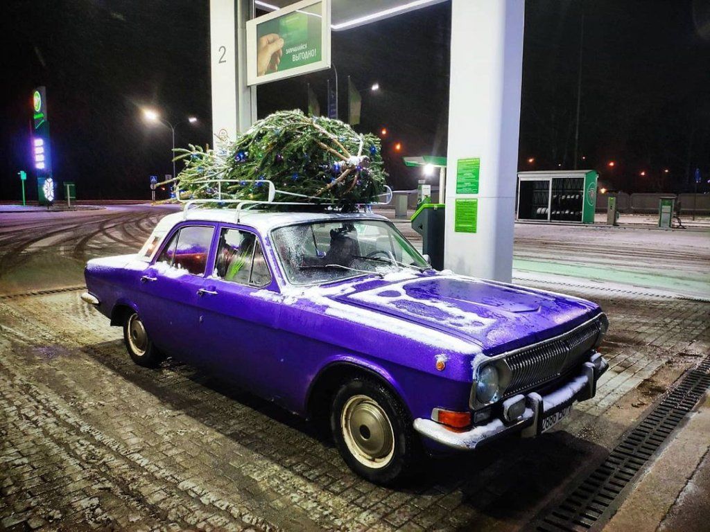 Брестчане готовятся к Новому году