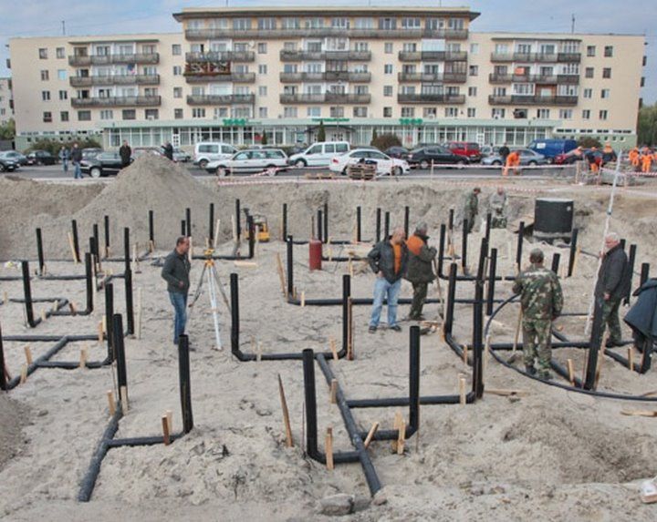 Читатель: Так строился фонтан на Набережной в Бресте