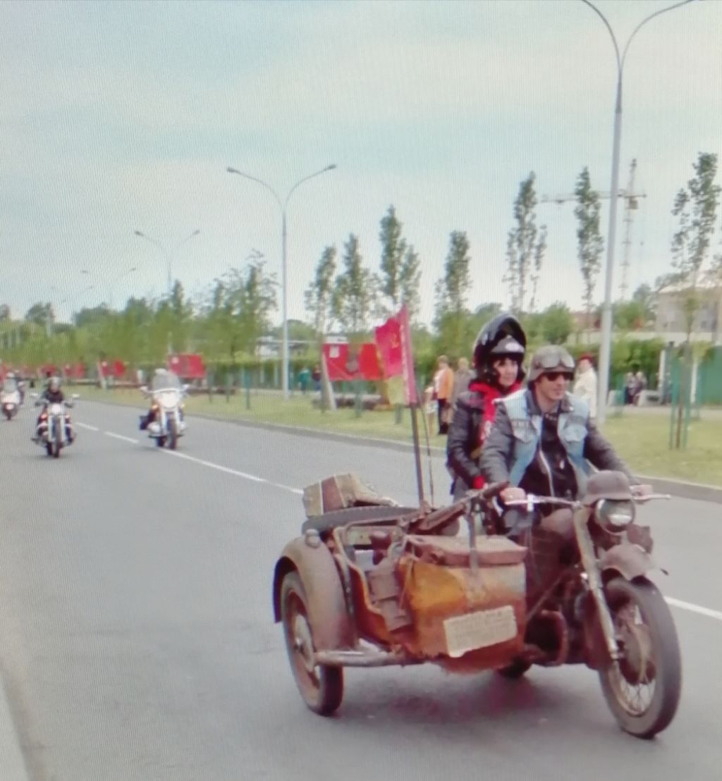 Качество, конечно, не очень, но решила поделиться старыми фотографиями