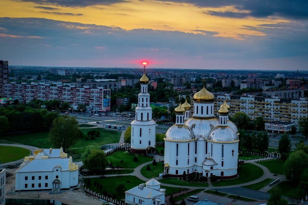 Читатель: Свято-Воскресенский собор в Бресте