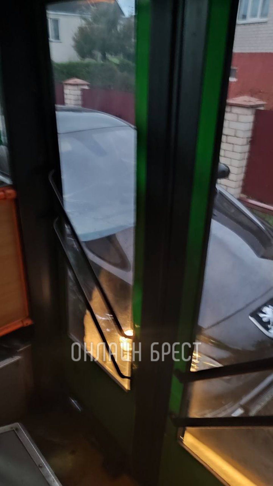 Читатель: Автомобиль и автобус столкнулись в Кобрине