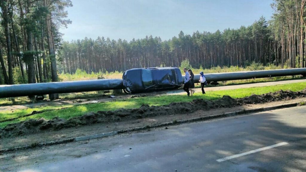 В Пинске Audi попала в ДТП. Посмотрите фото