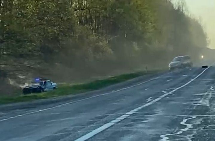 Очевидец: Служебный автомобиль попал в серьёзное ДТП  в Брестской области