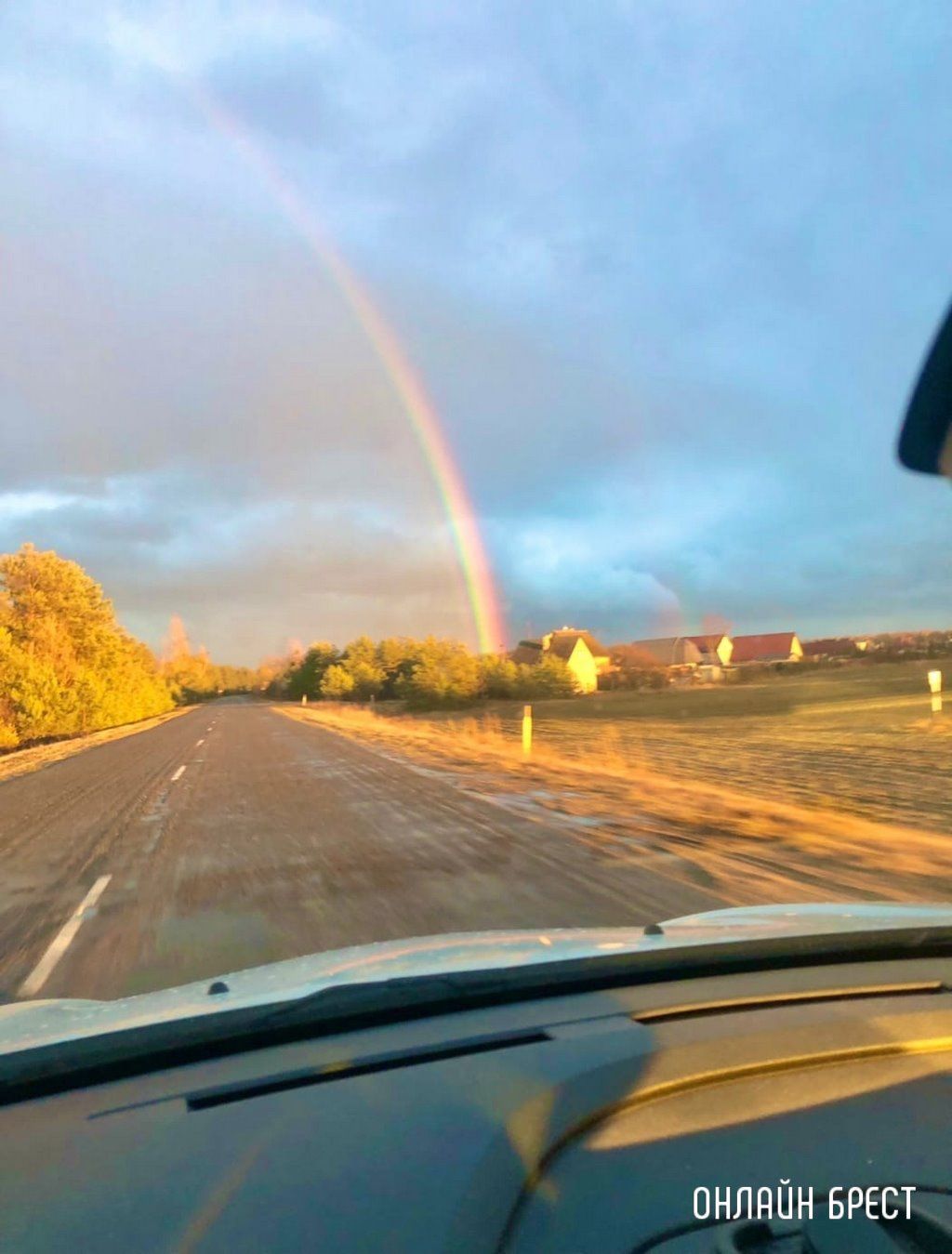 Читатель: Зимняя радуга. Фото сделаны вчера