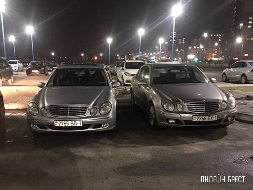 Бывают же совпадения. Собрали подборку фото от наших читателей