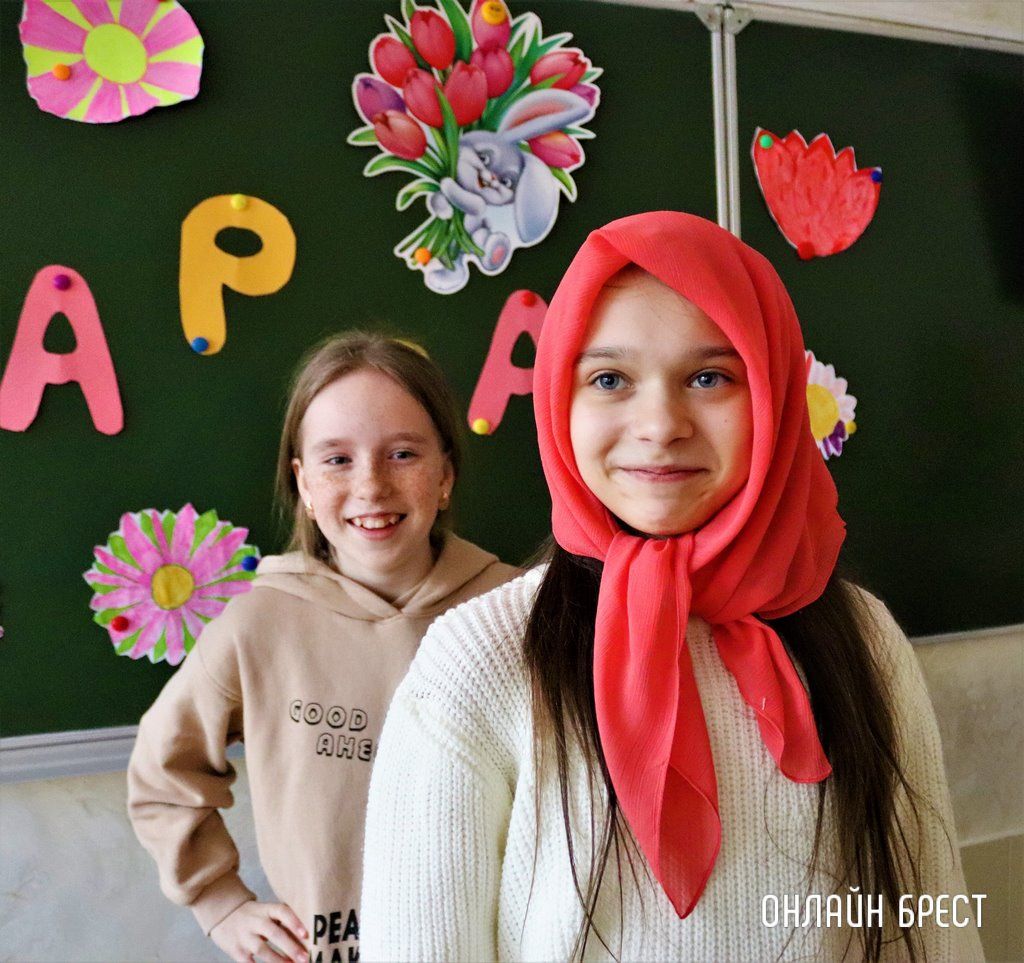 Читатель: Конкурсная программа к Международному женскому дню в средней школе № 28 г. Бреста