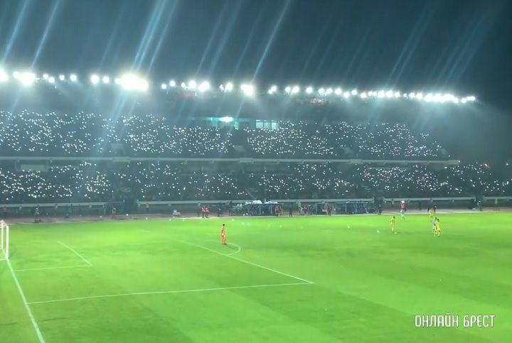Читатель: Атмосфера на футболе в Бресте (Брестское «Динамо» - БАТЭ, 2019 год, сентябрь)