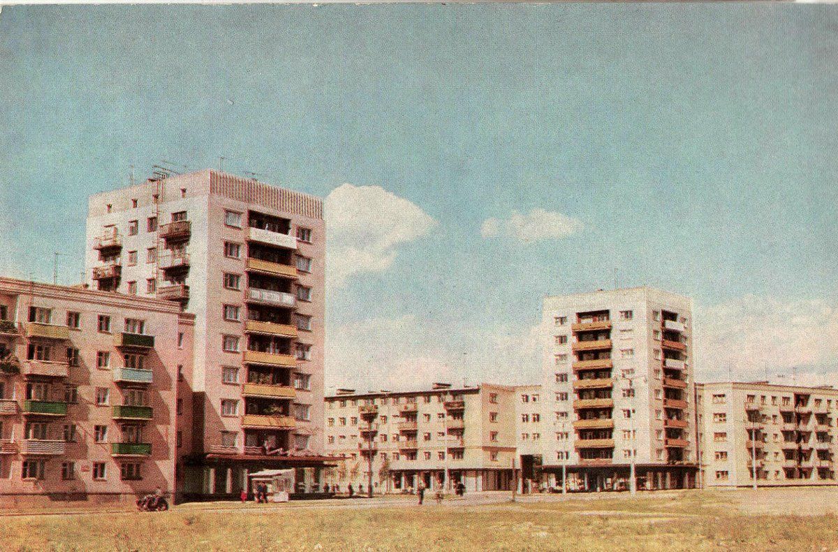 Набережная Бреста в разное время