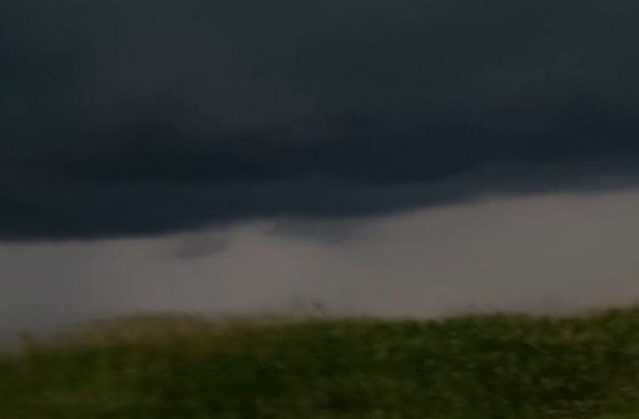 Читатель: Как в фильме. Посмотрите видео, какое небо вчера было в Малоритском районе