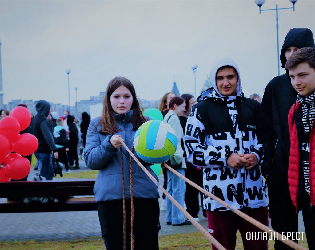 Читатель: Сегодня в Бресте на празднике «Дети нового 1000-летия»
