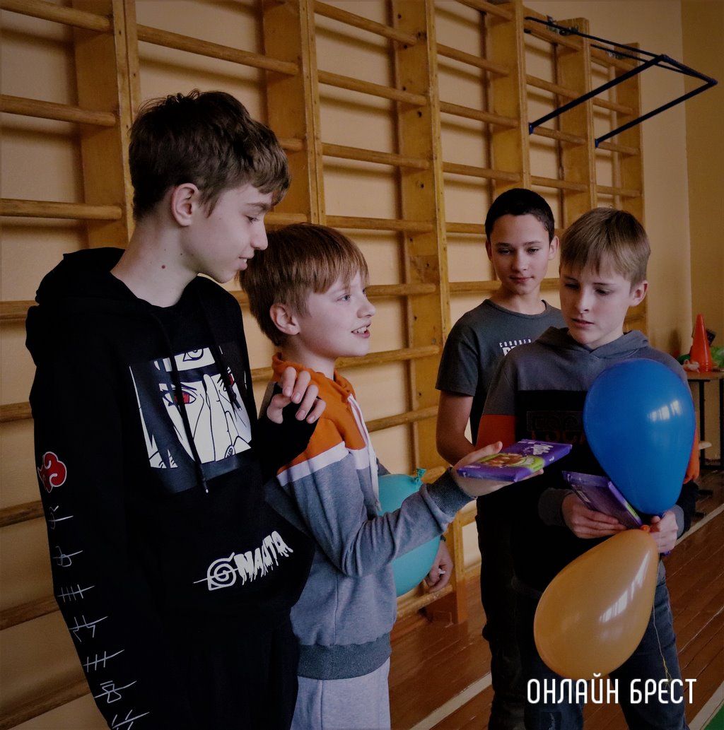 Читатель: Конкурсная программа «А ну-ка, парни!» в средней школе № 28 г. Бреста