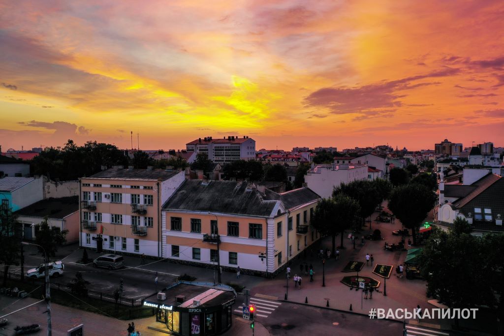 Сегодняшний закат в Бресте. Посмотрите фото