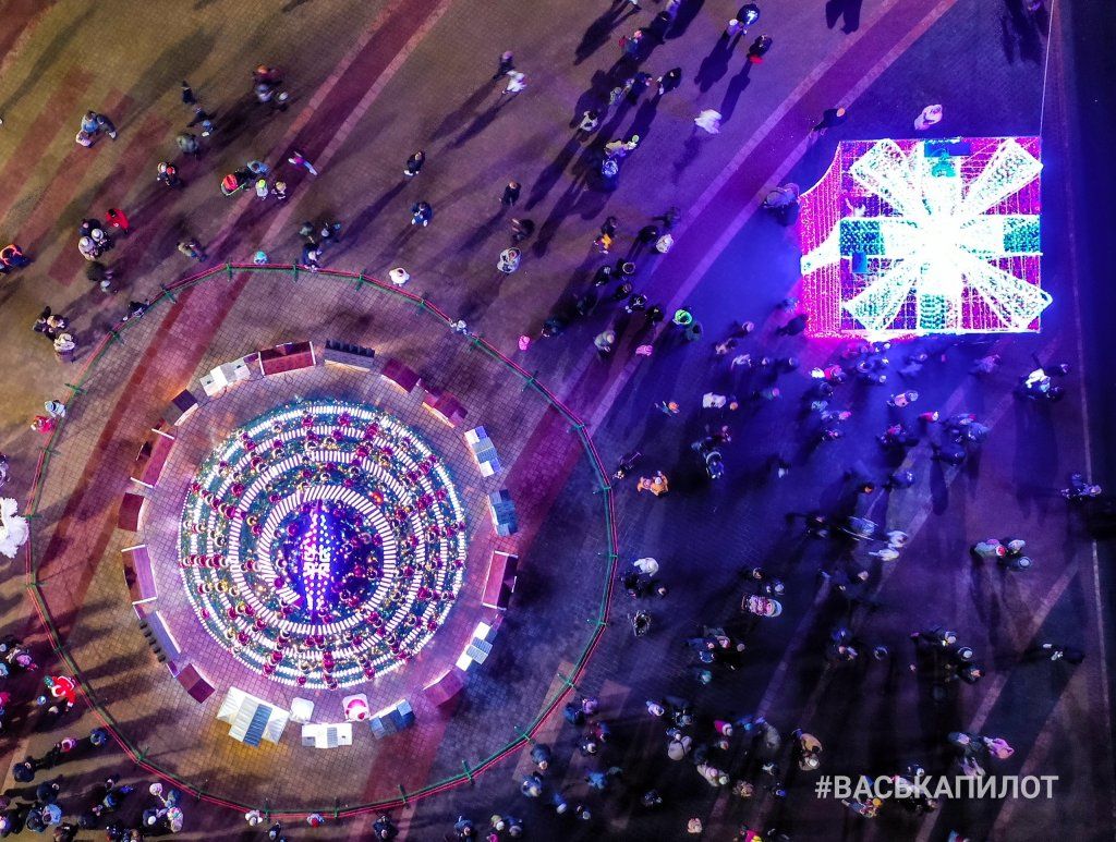 Открытие главной ёлки Бреста. Посмотрите, как это было