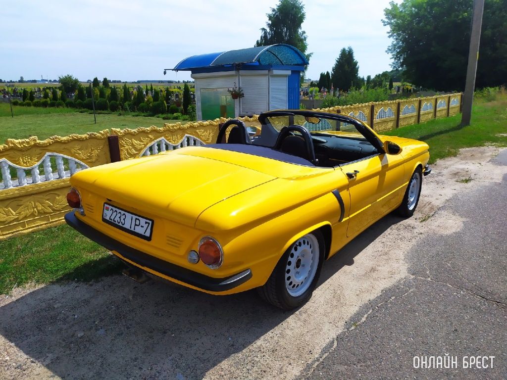 Запорожец-кабриолет. Фото сделано в Брестском районе