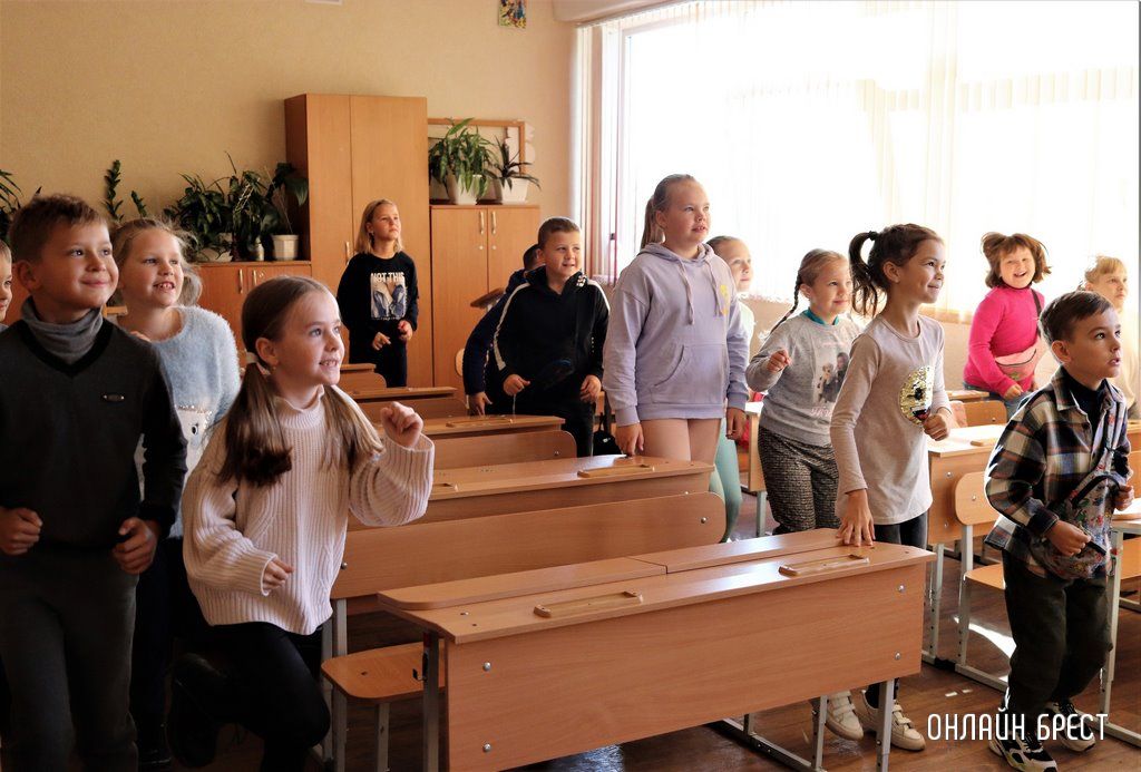 Читатель: Шестой день недели в школе № 28 г. Бреста проходит активно, ярко и с настроением