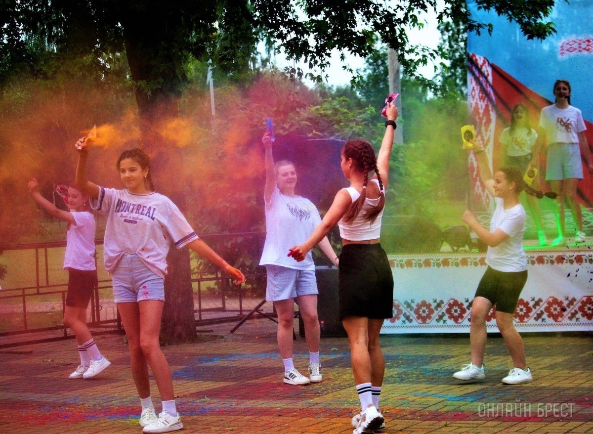 Читатель: Яркий и позитивный молодёжный праздник прошёл в Малорите