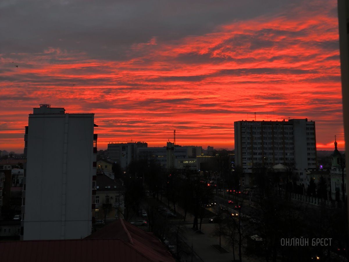 Читатель: Сегодня в Бресте был красивый рассвет