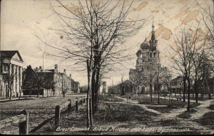 Особняки братьев Ягминов - первые кирпичные дома в Бресте после переноса города на новое место