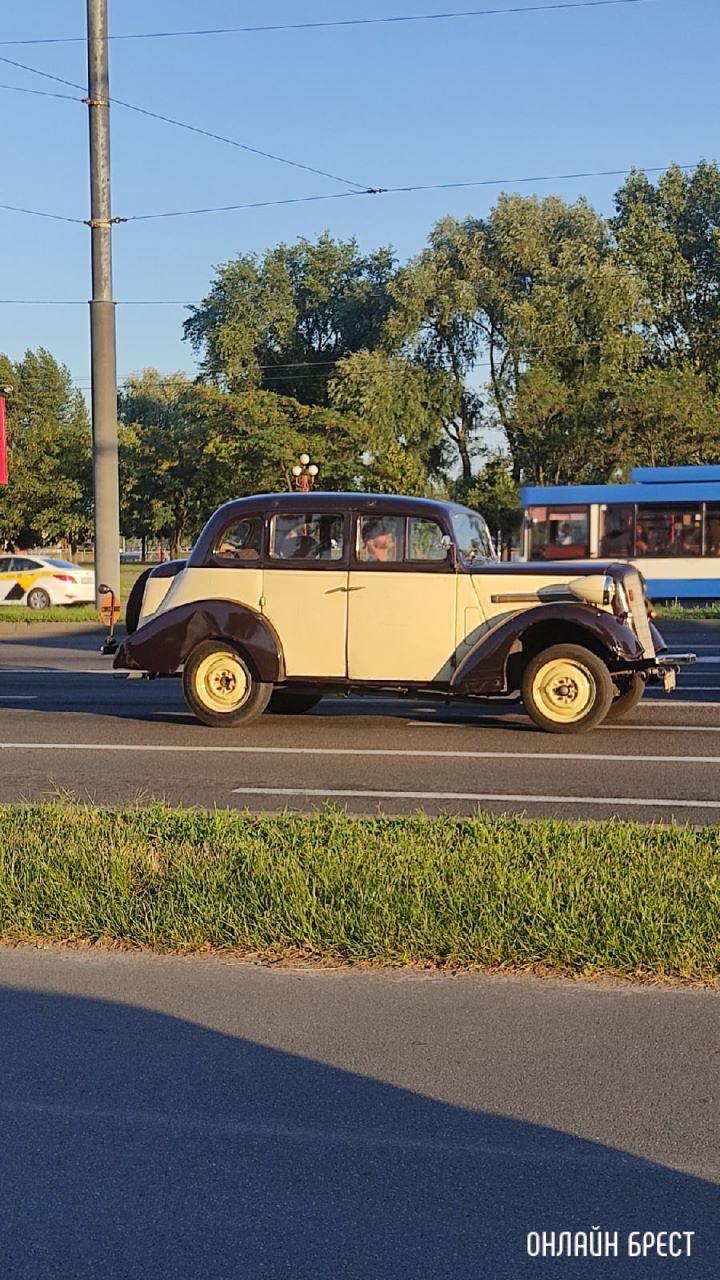 Посмотрите, какой автомобиль был замечен в Бресте