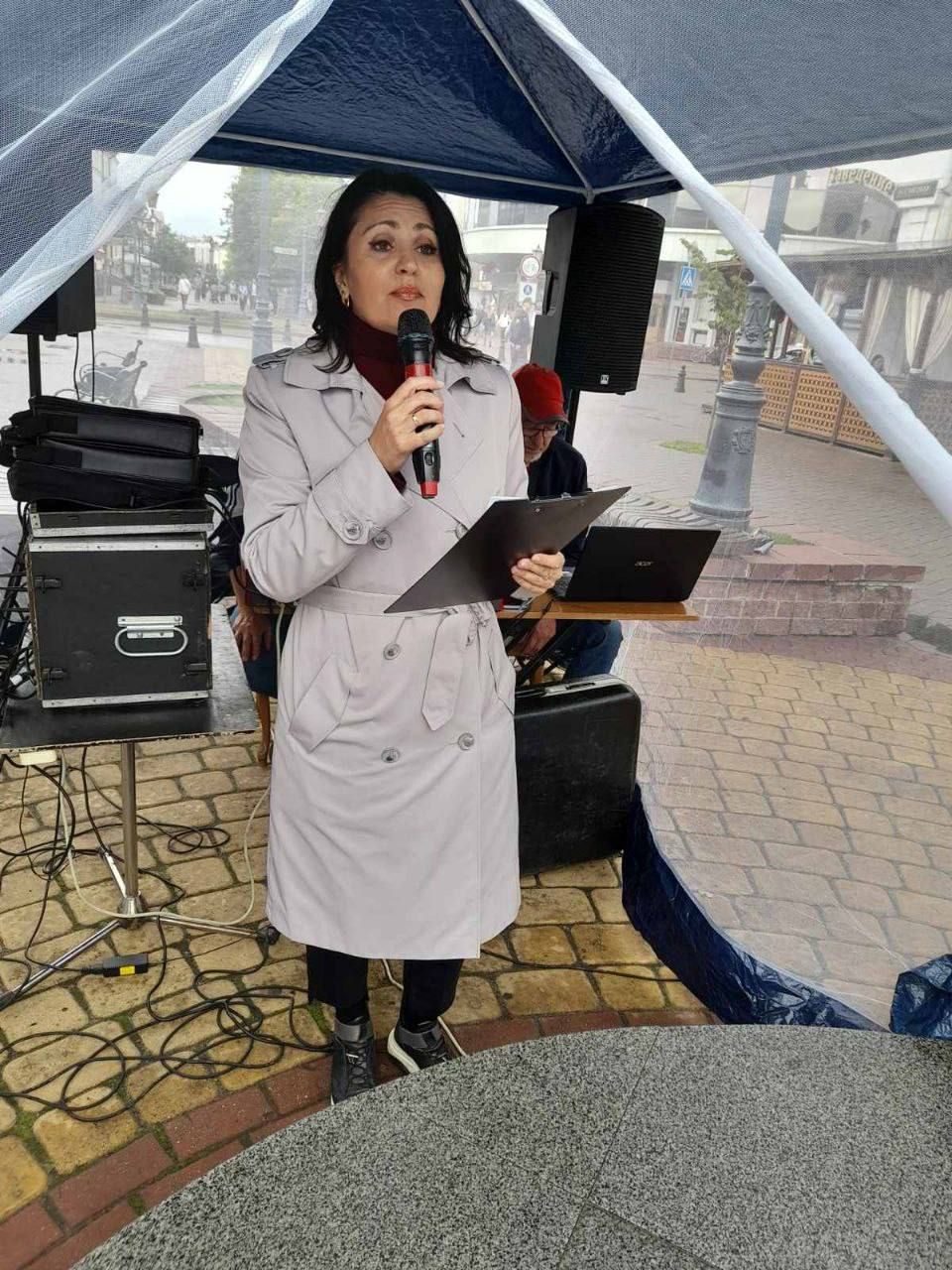 Сегодня на Советской в Бресте. Литературно-поэтический марафон «Читающий бульвар на выезде»