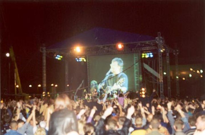 Читатель: Помните этот концерт? Летом в 2001 году в Бресте выступила группа ДДТ