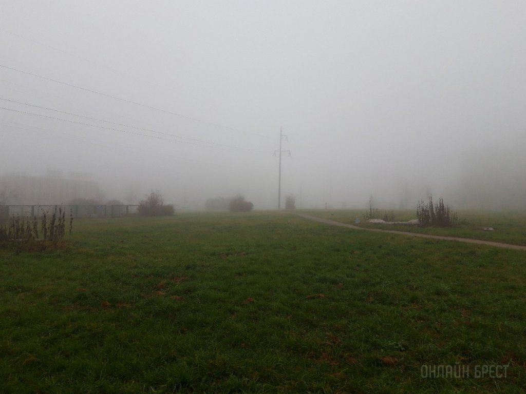 Читатель: Сегодня по Бресту сильный туман. Будьте аккуратны на дорогах!