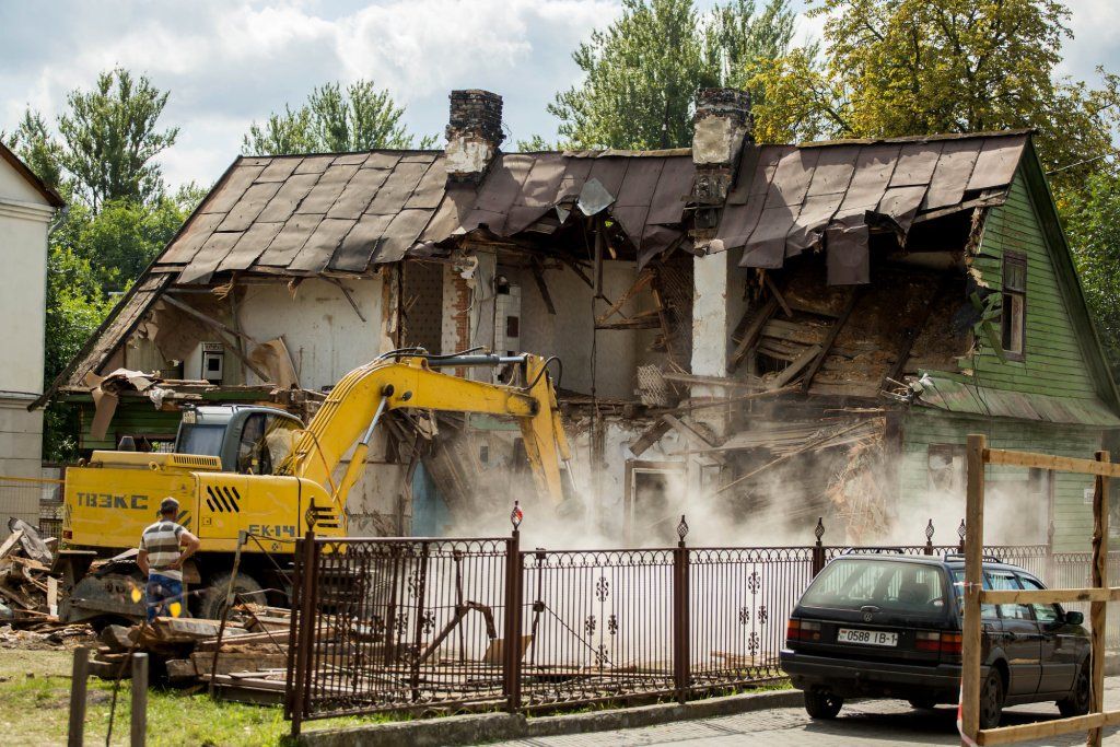 Угол Леваневского - Чапаева. Брест, 2017 год