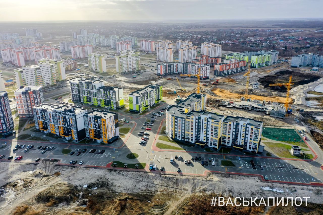 Как идет строительство района Бреста ЮЗМР-1. Смотрим с высоты