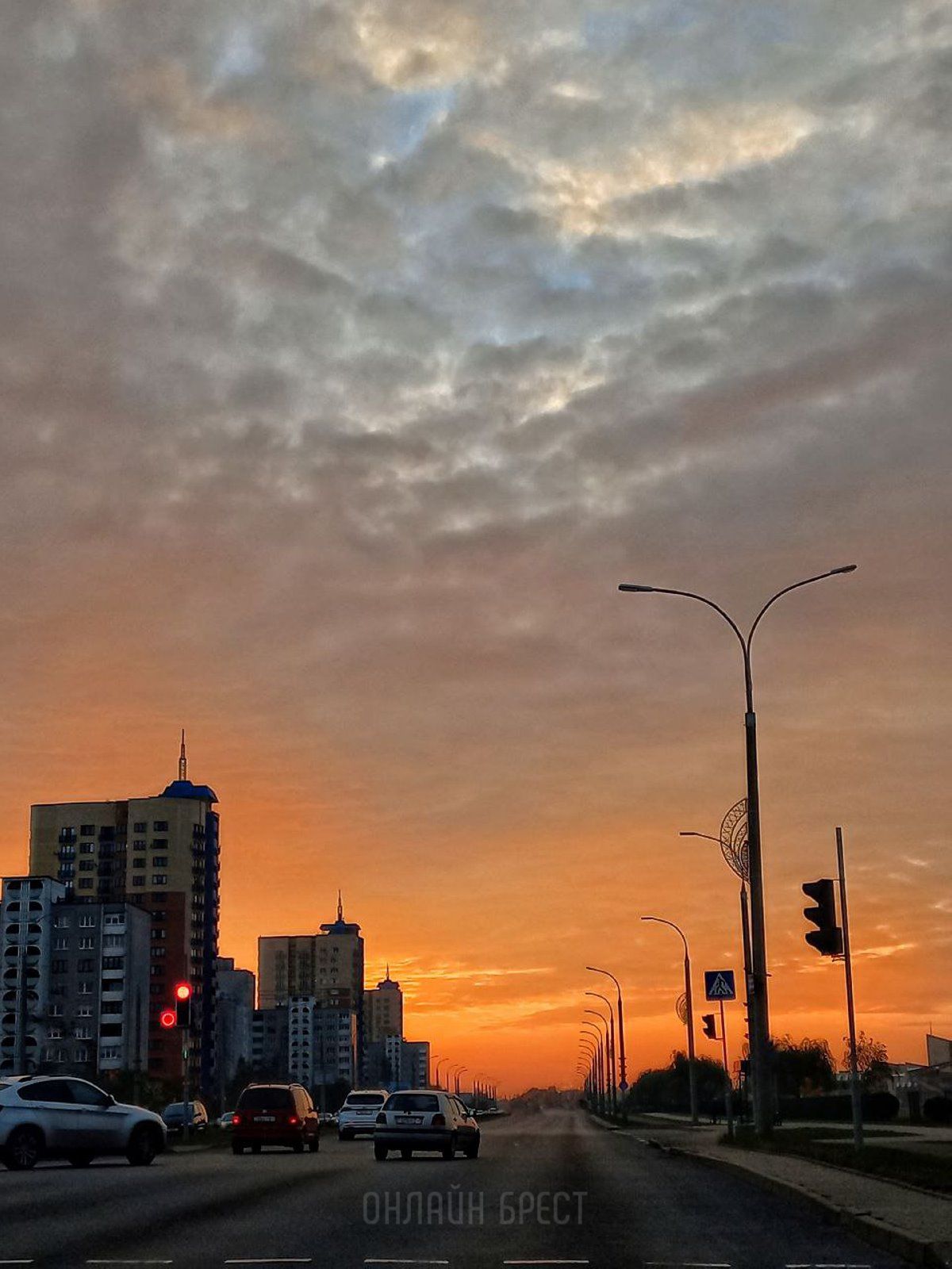Сегодняшний закат в Бресте. Фото от наших читателей