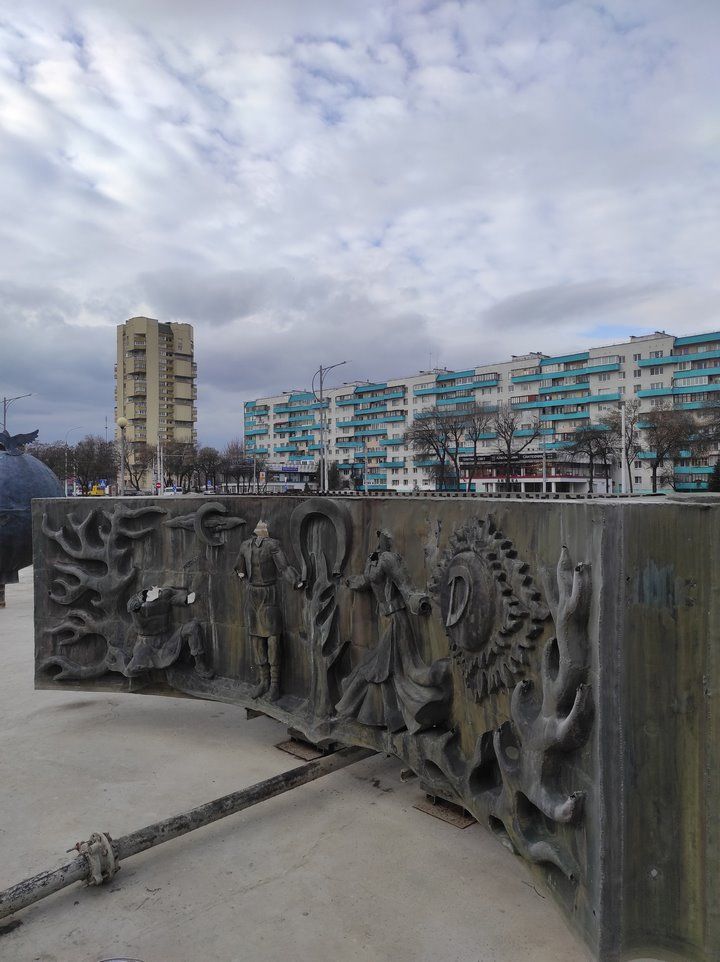 Многострадальный фонтан у Дворца культуры профсоюзов в Бресте