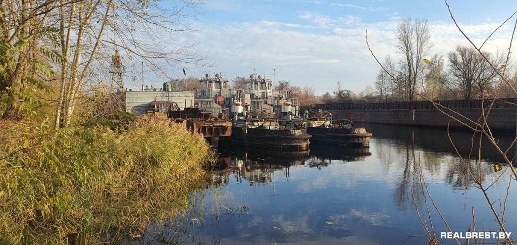 Фотопрогулка по строительной площадке нового участка набережной в Бресте