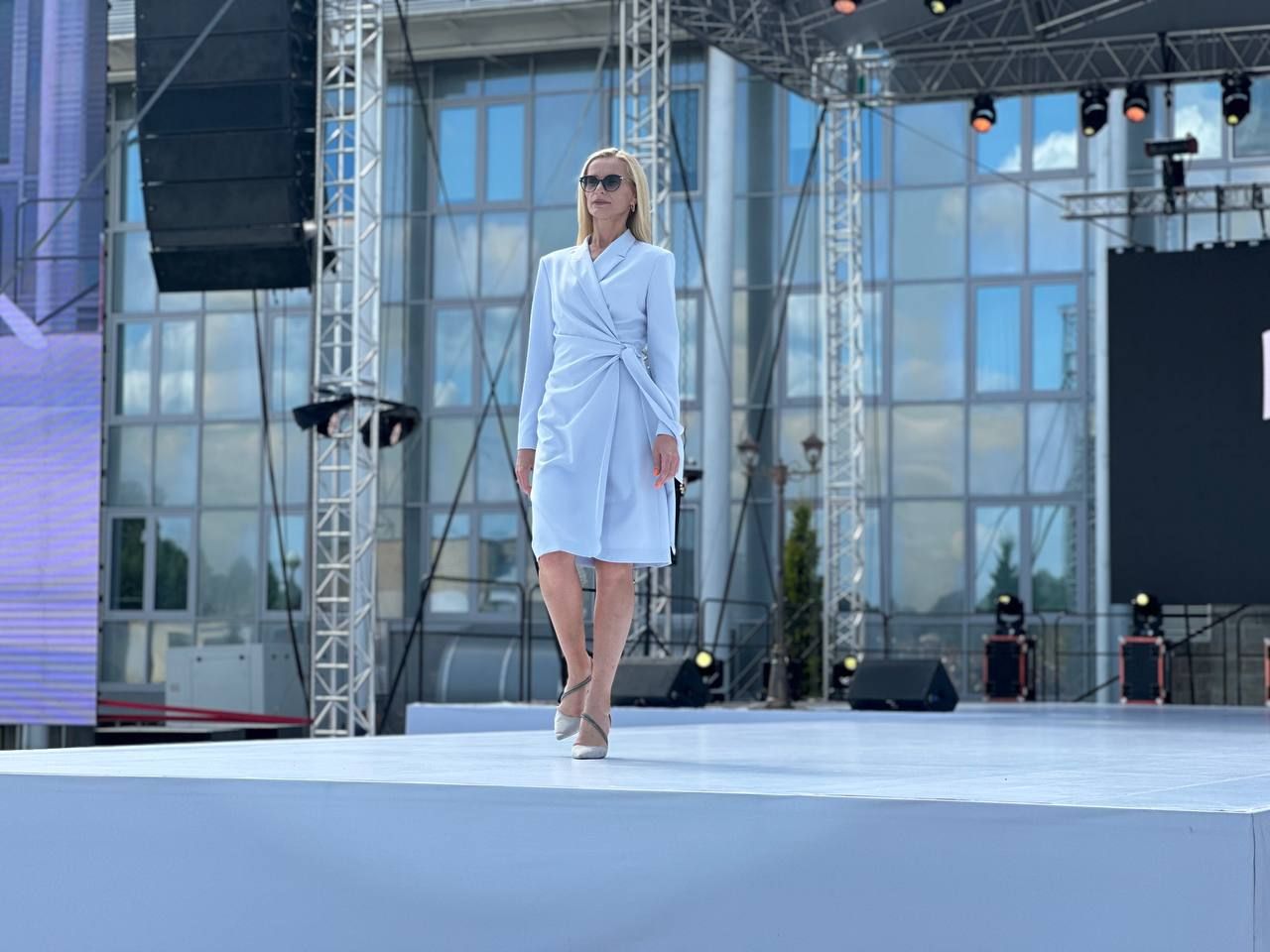 На площадке у Дворца водных видов спорта стартовал фестиваль моды и стиля «LookБуг»