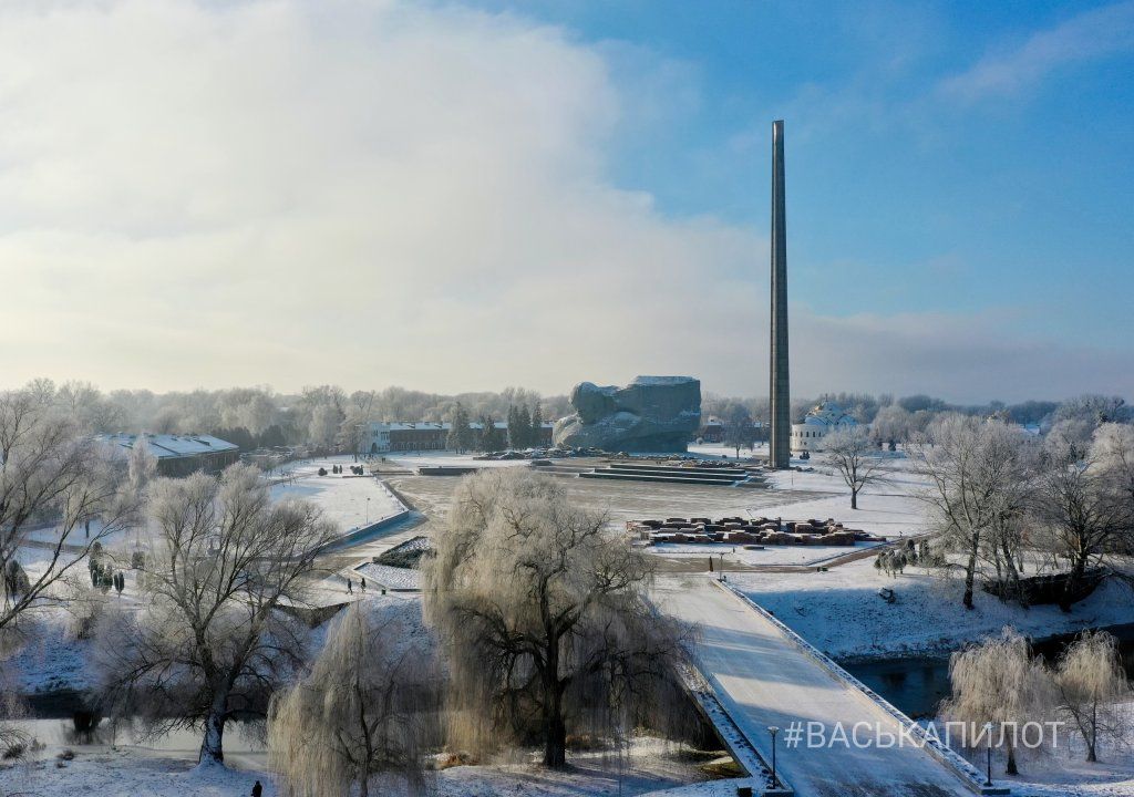 Посмотрите, как красиво в Брестской крепости