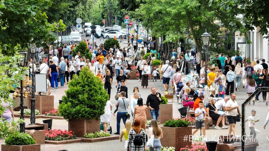 Сегодня днём на Советской было многолюдно