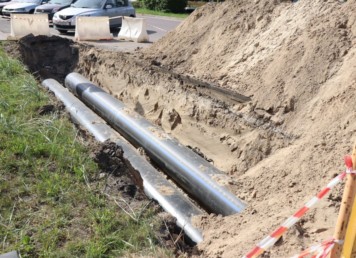 В связи с ремонтными работами на сетях водопровода по ул. МОПРа в домах №№10, 10/2 нет воды