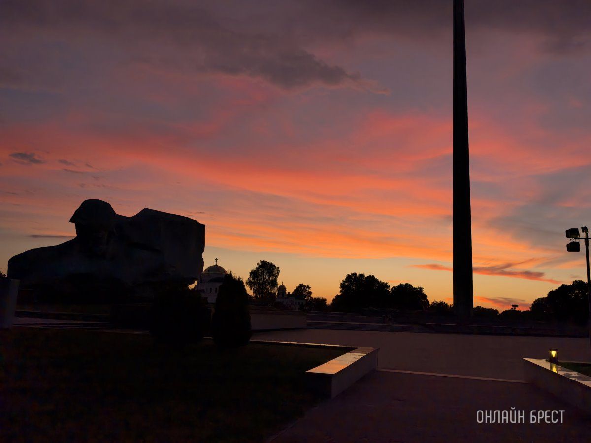 Брестская крепость. Красивые фотографии от нашей читательницы