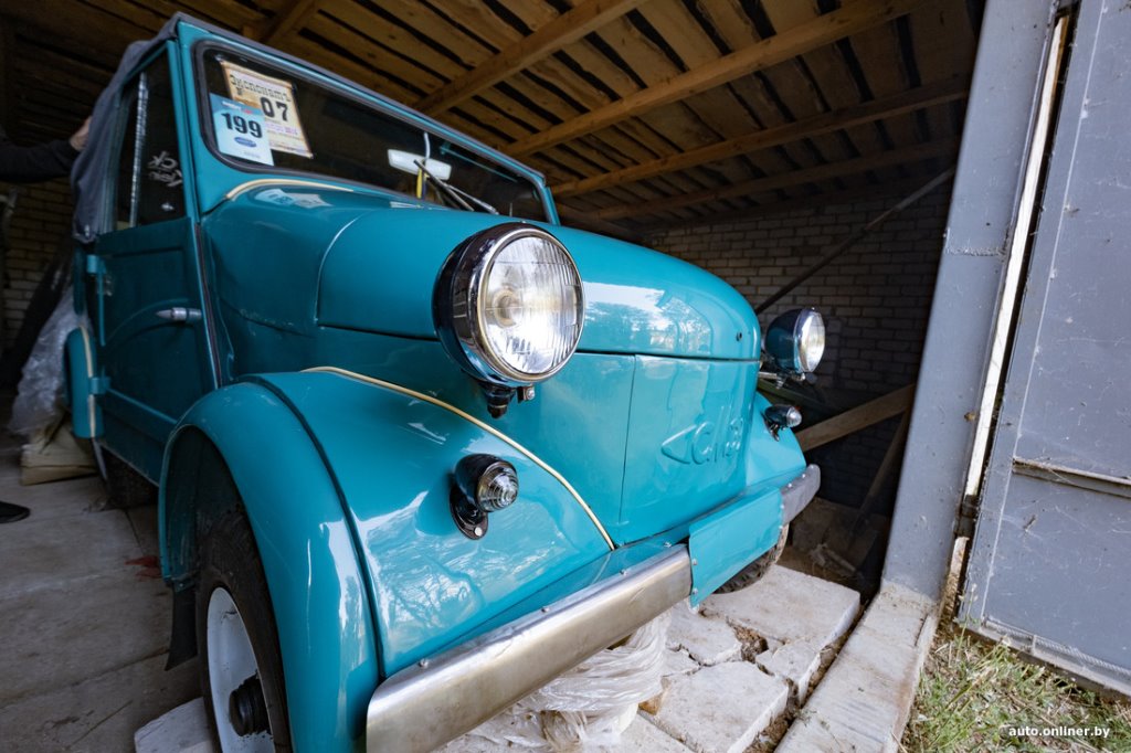 Находки в гараже. Белорус больше 40 лет коллекционирует и реставрирует советские авто
