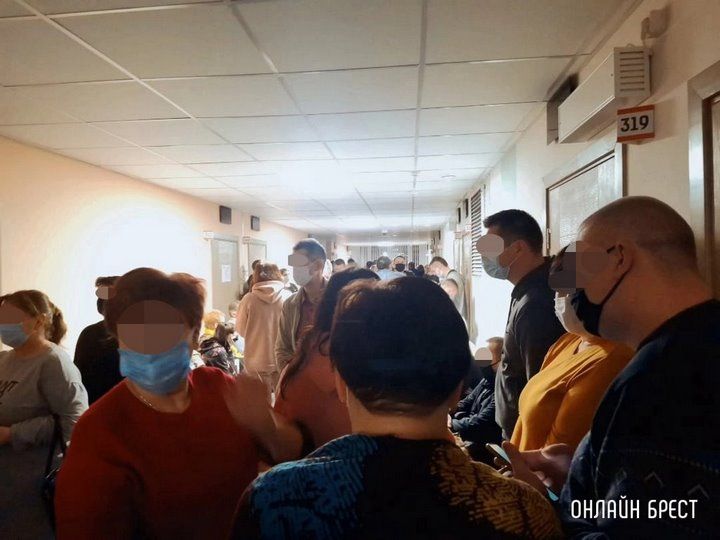 Читатель: Очередь в новой поликлинике №5