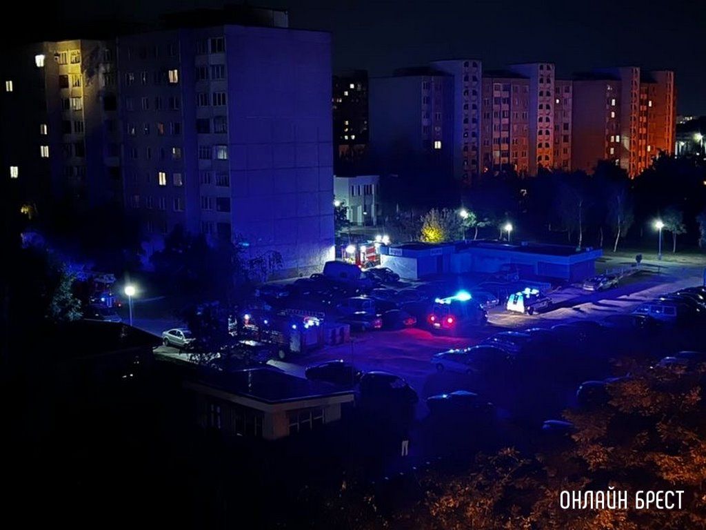 Читатель: Вчера в Бресте на Луцкой. По рации говорили: возгорание и задымление.