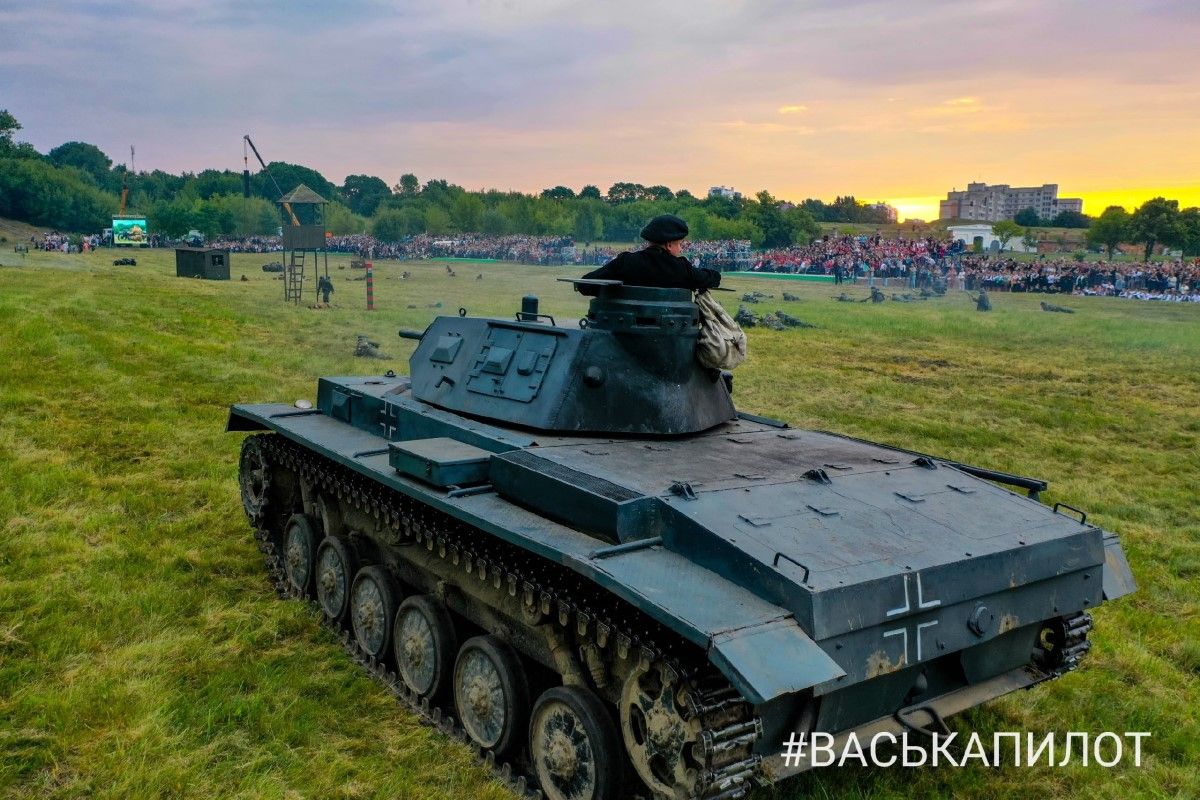 Брестская крепость в дыму и взрывах: реконструкция собрала сотни брестчан