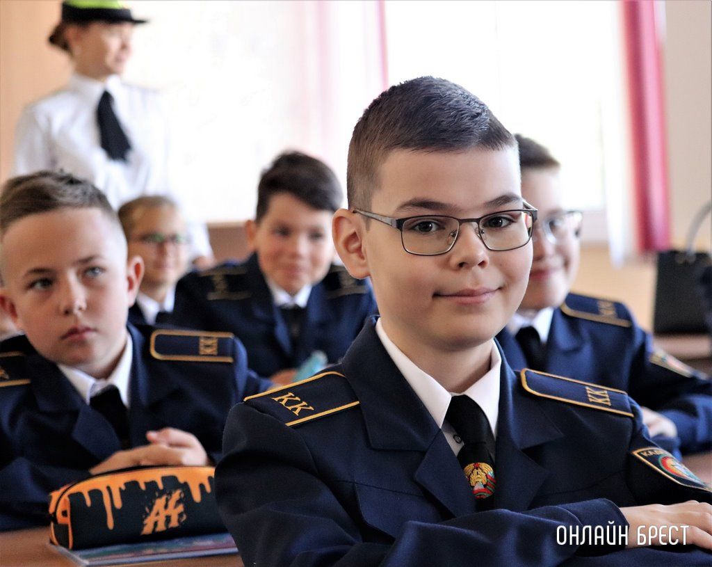 Читатель: День знаний в средней школе № 28 г. Бреста